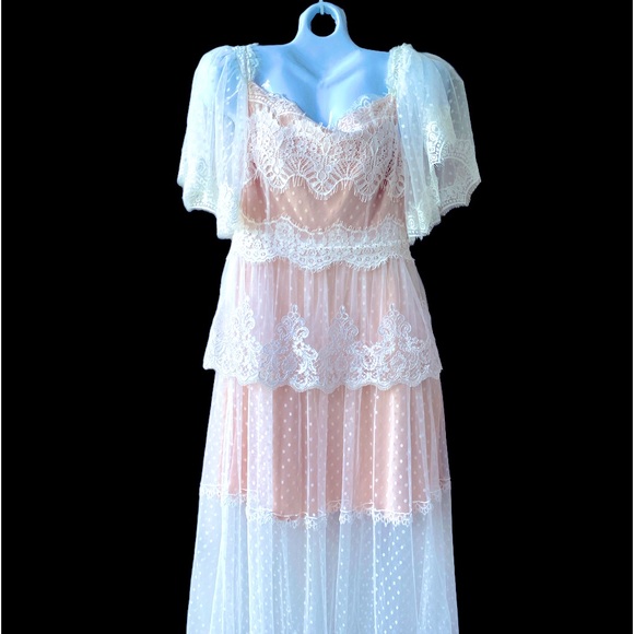 D-Play  -  Dress 👗 - Picture 2 of 7